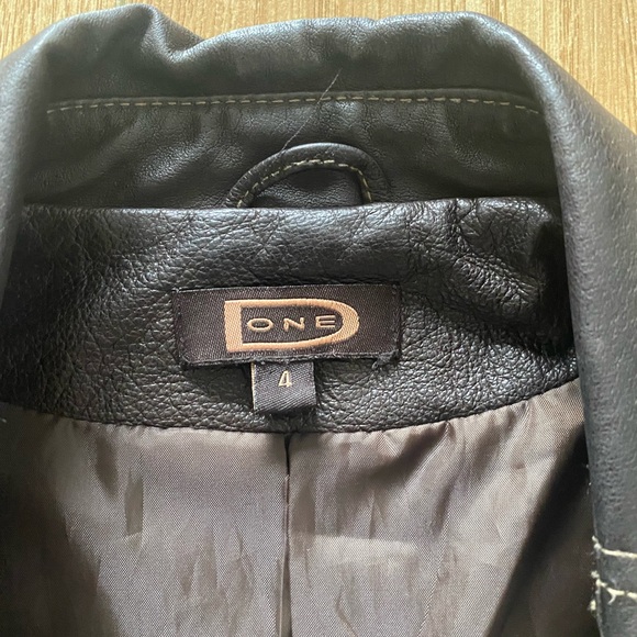 Womens vintage dark brown y2k leather jacket size S - Picture 3 of 3
